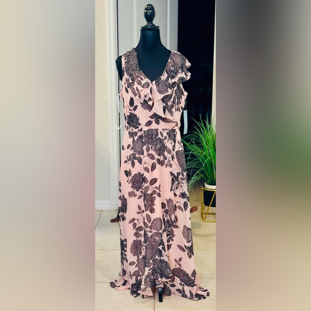 London Times Floral Ruffle Pink dress